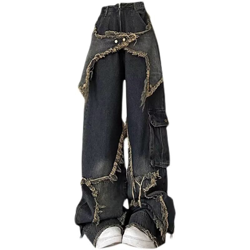 Street Fashion Trends 2025 - Celana Jeans Kasual Bergaya Chic Gothic