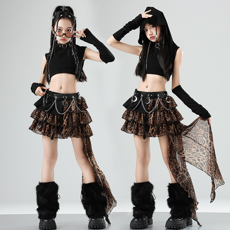 Street Fashion Model - Gadis-gadis Jazz Fashion, Rombongan Penyanyi Jazz,